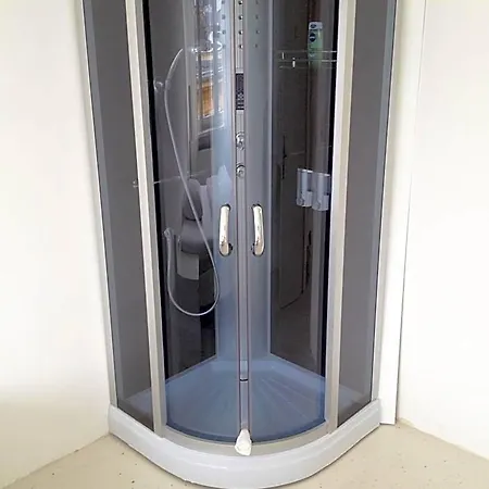 Business One Hotel 3*