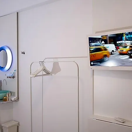 Business One Hotel 3*