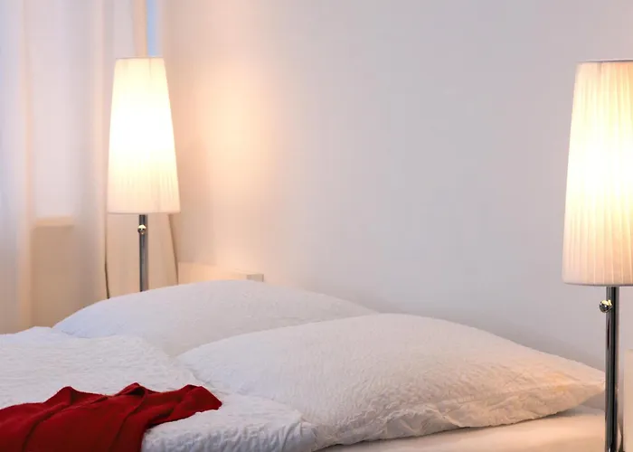 Business One Hotel 3*